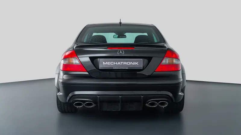 Mercedes-Benz CLK 63 AMG Black Series 7