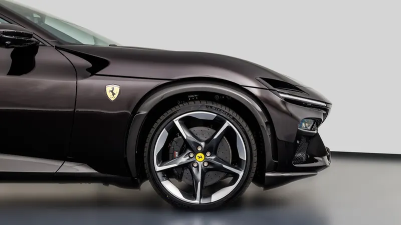 Ferrari Purosangue 7