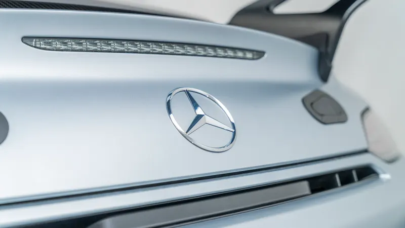 Mercedes-Benz AMG GT Track Series 12