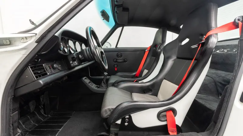 Porsche 911 (964) Carrera RS 3.8 3