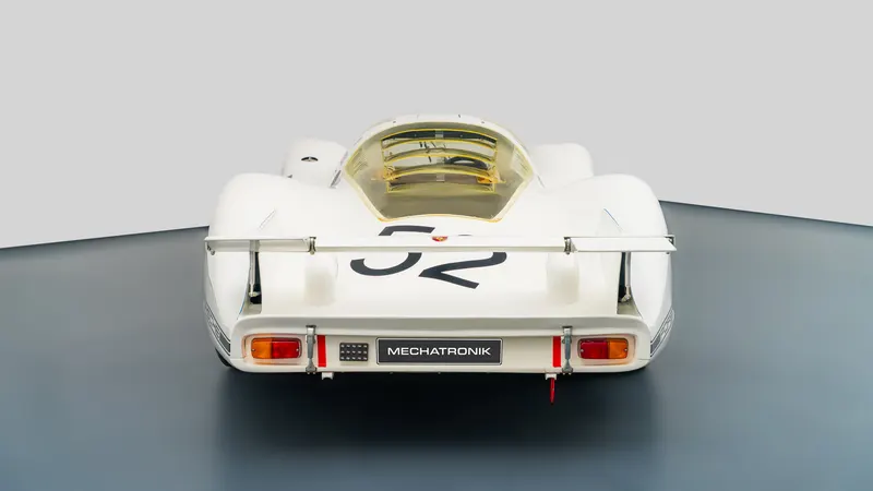 Porsche 908 Langheck 7