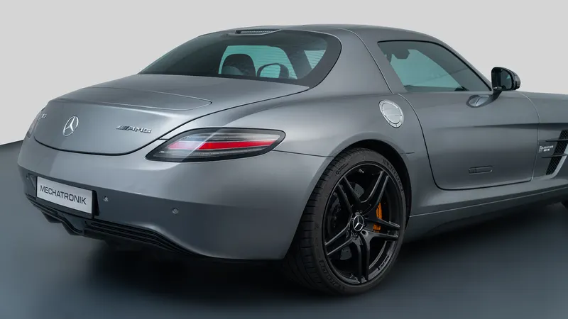 Mercedes-Benz SLS AMG Electric Drive 12