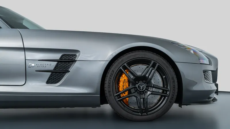 Mercedes-Benz SLS AMG Electric Drive 9