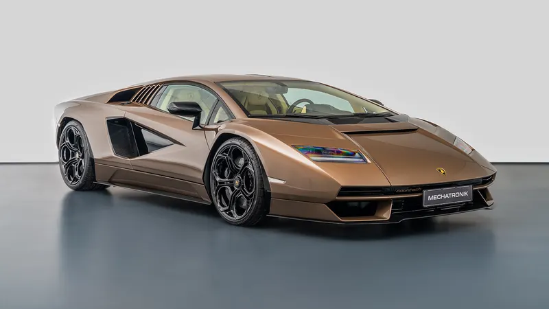 Lamborghini Countach LPI 800-4 2
