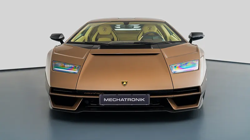 Lamborghini Countach LPI 800-4 6