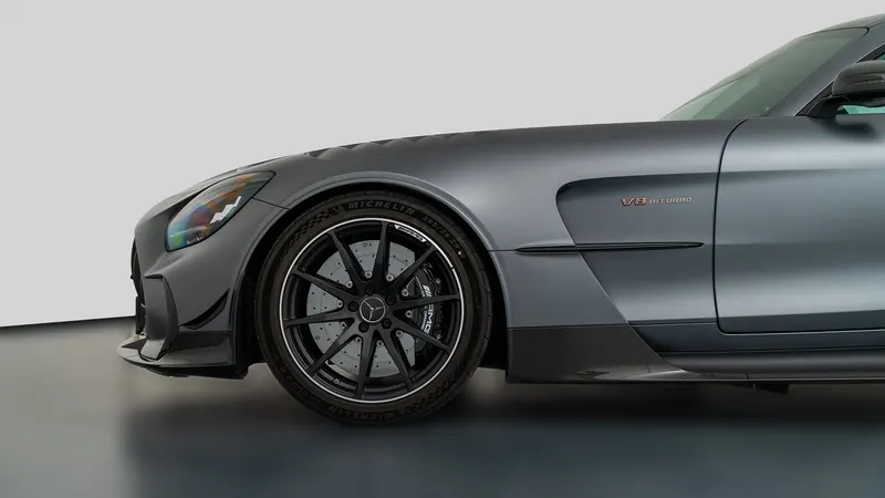Mercedes-Benz AMG GT Black Series 8