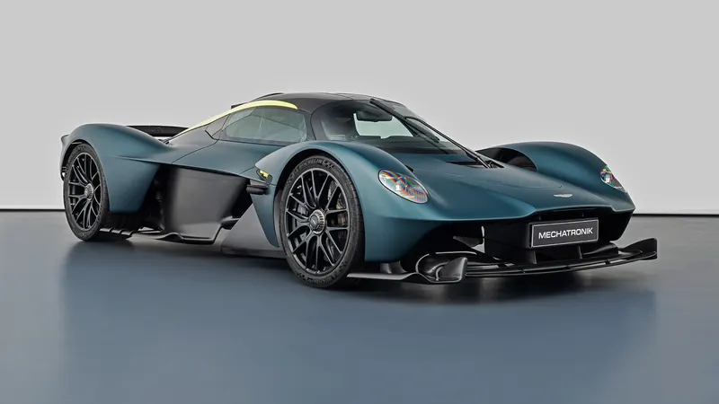 Aston Martin Valkyrie 2