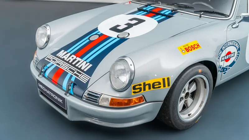 Porsche 911 2.8 RSR Prototyp 10