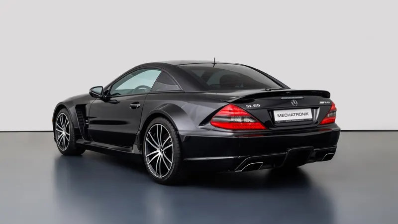 Mercedes-Benz SL 65 Black Series 3