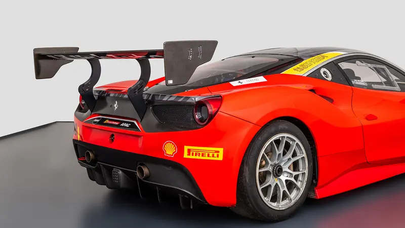 Ferrari 488 Challenge 8