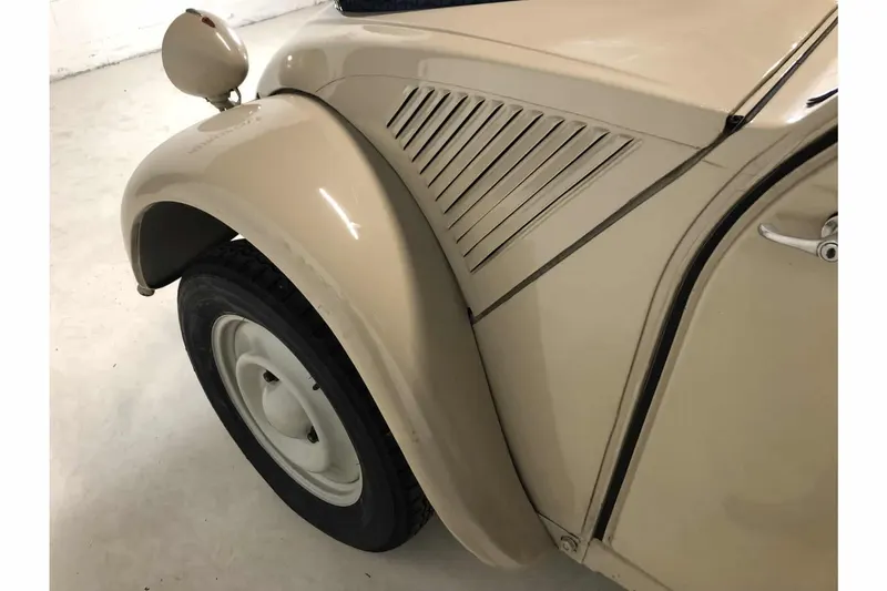 2CV 12