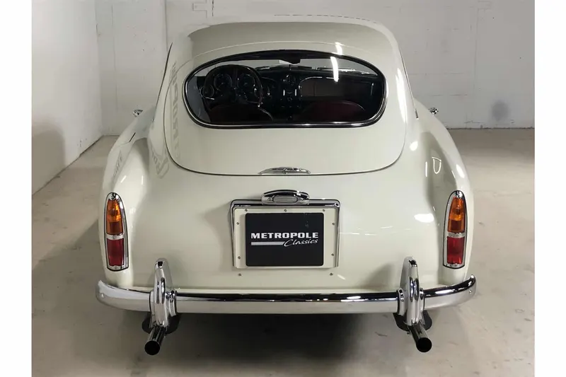 Aston Martin DB2/4 MK III 13
