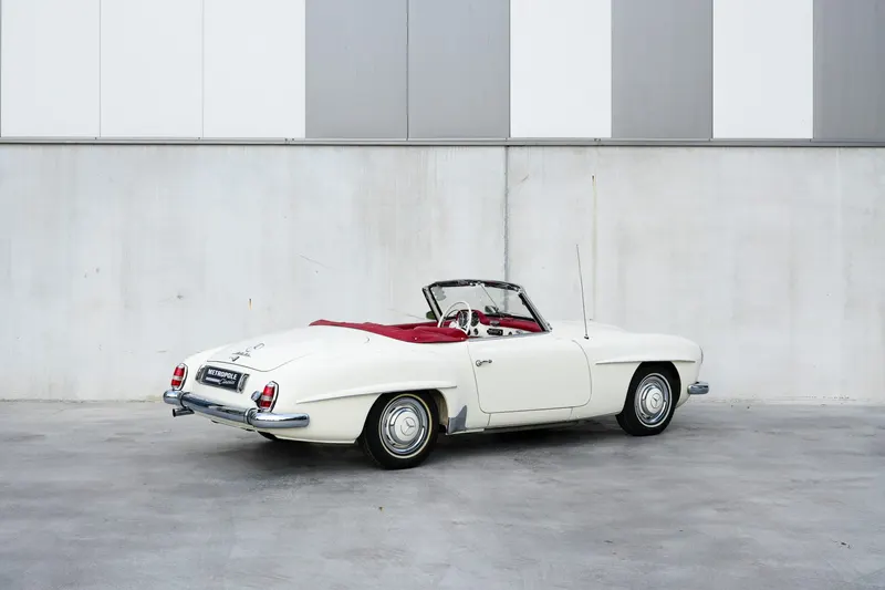 Mercedes-Benz 190SL 10