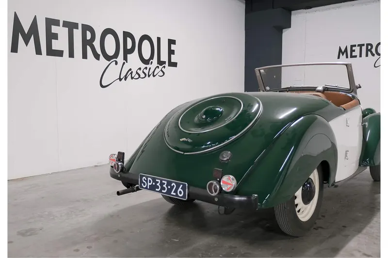 Ford Eifel Karmann . 1939. 8