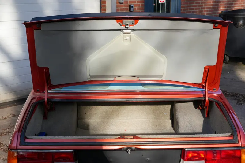 BMW 635 CSI 9