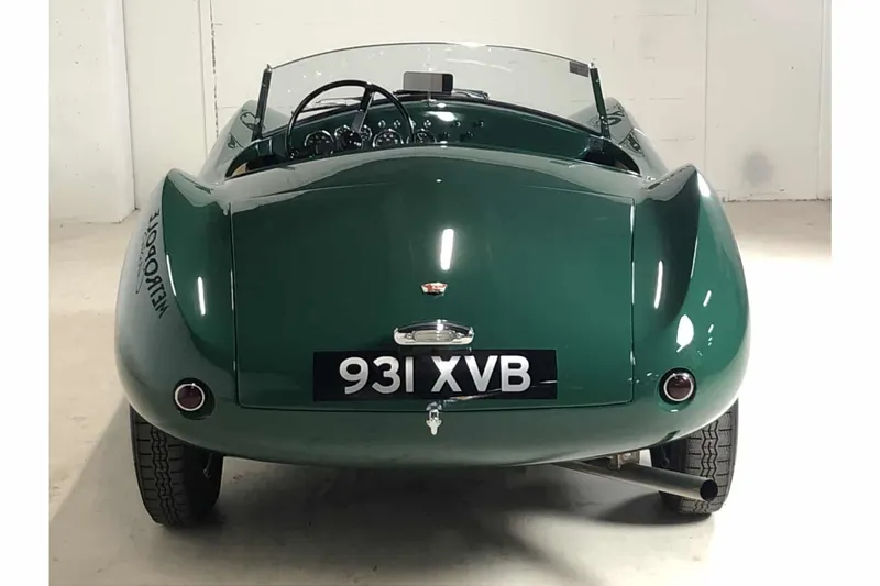 Bristol Roadster 8