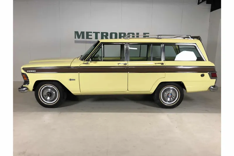 Wagoneer Station 5