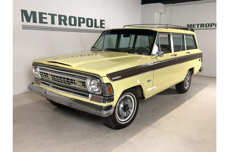 Wagoneer Station 3