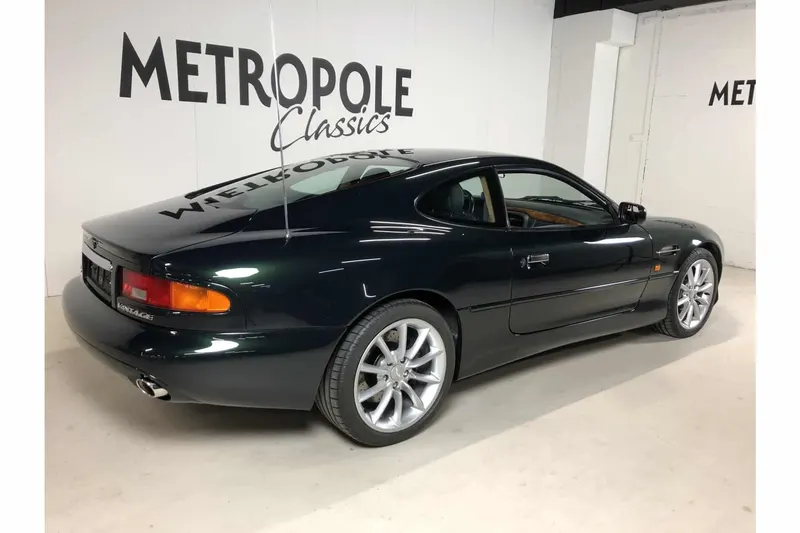 Aston Martin DB7 Vantage V12 7
