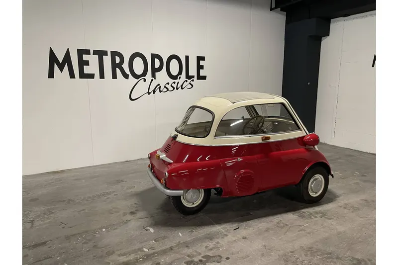 BMW Isetta 250 12