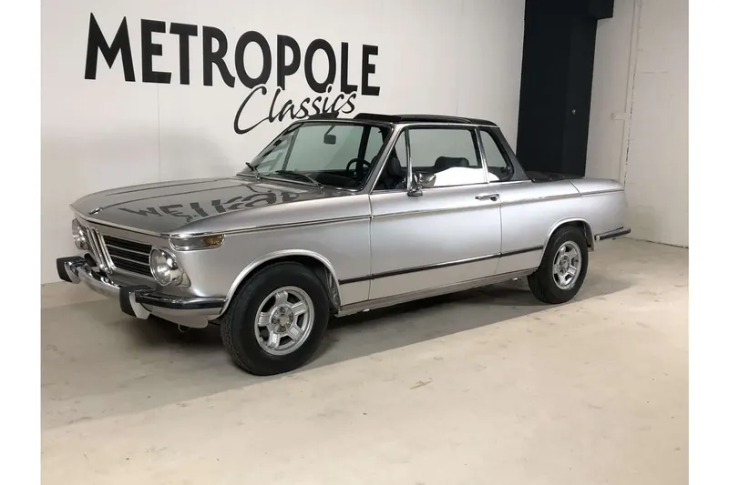 BMW 2002 Baur Cabriolet 2