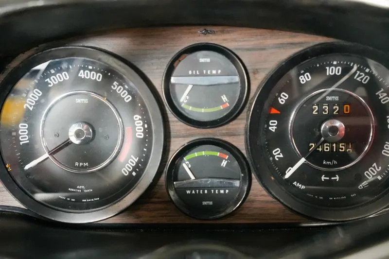 Volvo P 1800 E 11