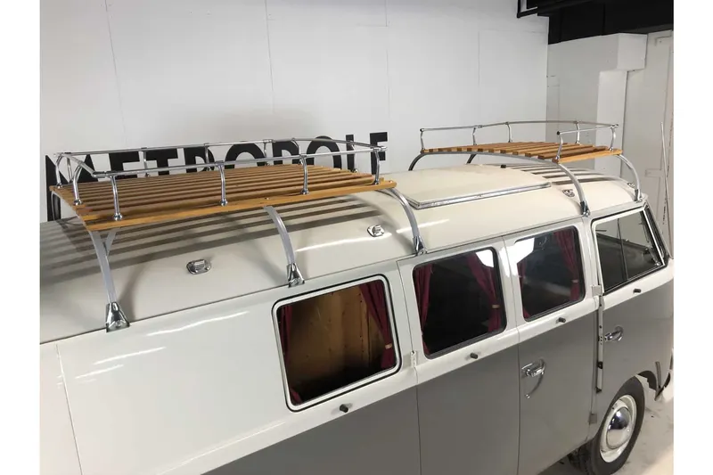 Volkswagen T1 Camper 12
