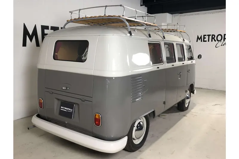 Volkswagen T1 Camper 9