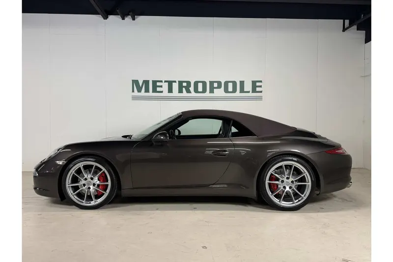 Porsche 991 Carrera S 11
