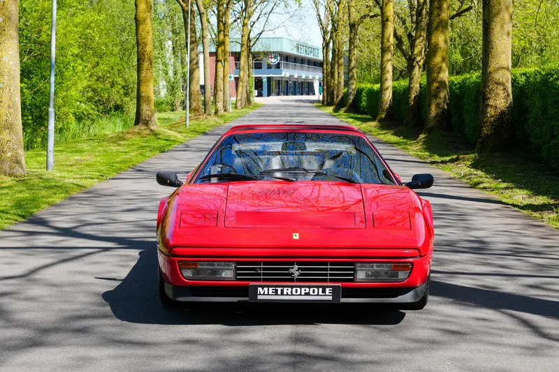 Ferrari 328 GTS 3