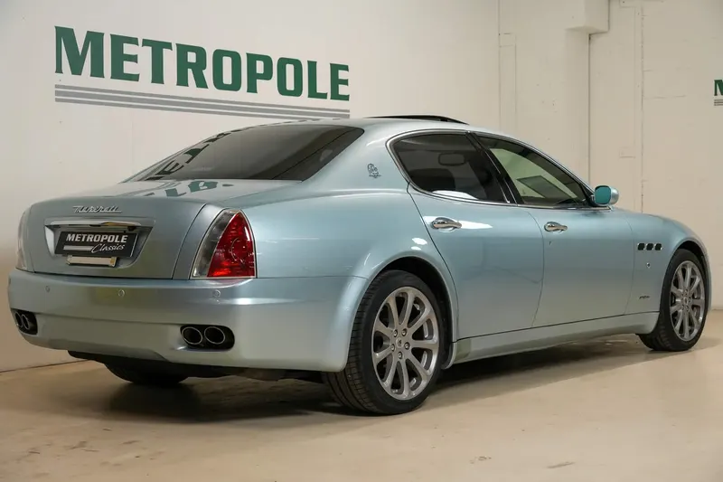 Maserati Quattroporte 4