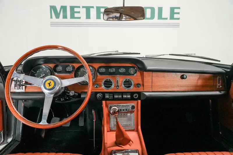 Ferrari 330 GT 4