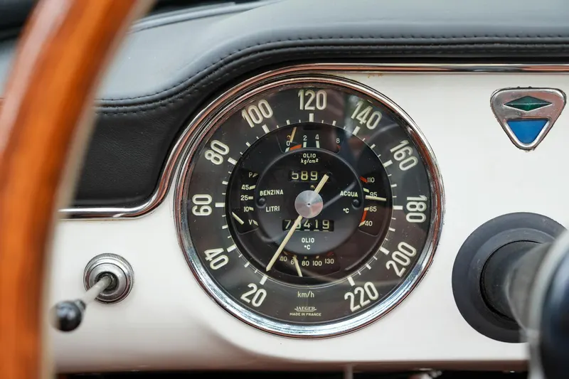 Lancia Flaminia Touring Convertible 3C 2.5 13