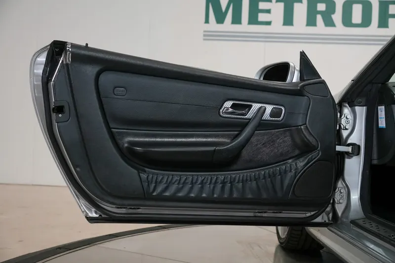 Mercedes-Benz SLK 230 KOMPRESSOR 10