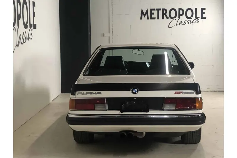 BMW Alpina B7 Turbo 11