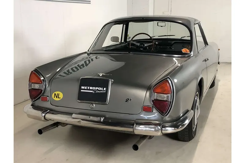 Lancia Flaminia Coupe GTL 11