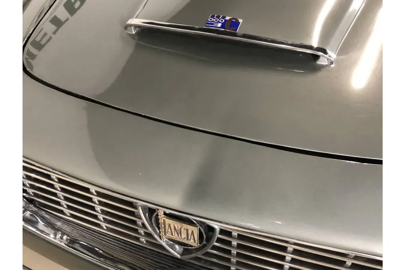 Lancia Flaminia Coupe GTL 9