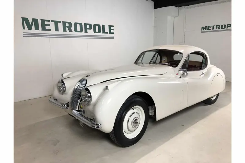 Jaguar XK120 Fixed Head Coupe 2