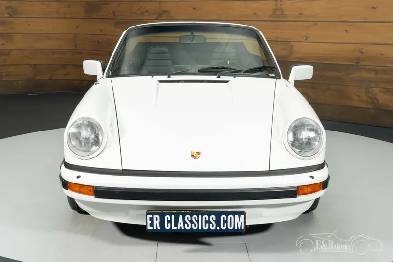 Porsche 911 SC cabriolet 7