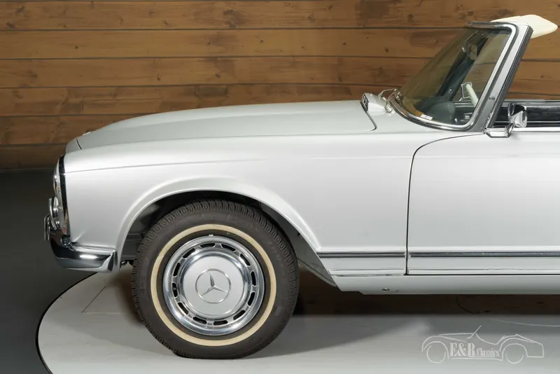 Mercedes-Benz 280 SL 10