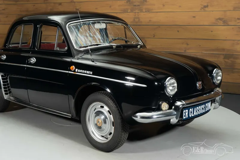 Renault Dauphine 6