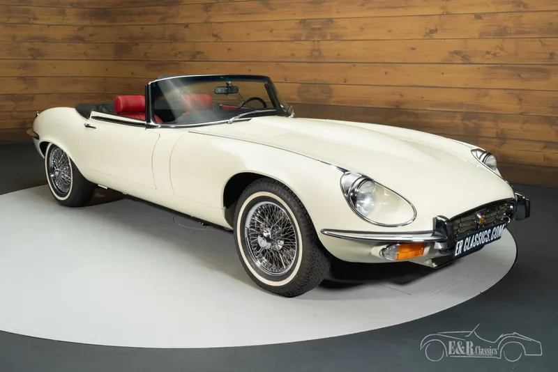 Jaguar E-Type Series 3 Cabriolet 5