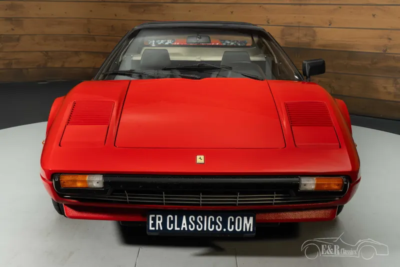 Ferrari 308 GTSi 7