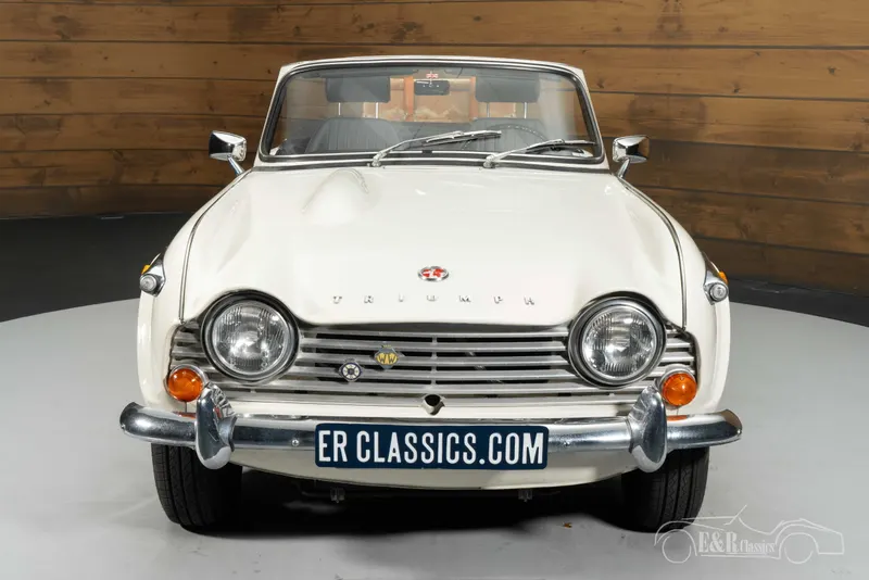 Triumph TR4A IRS 7
