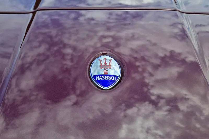 Maserati Indy 4900 2