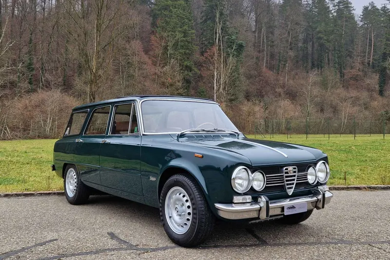 Alfa Romeo Giulia Super 1600 Giardinetta 6