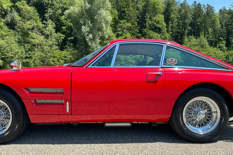 Clipper V8 Coupé 13