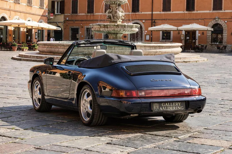 Porsche 964 Carrera 4 Cabriolet "Unique Carraragrau full leather" 1