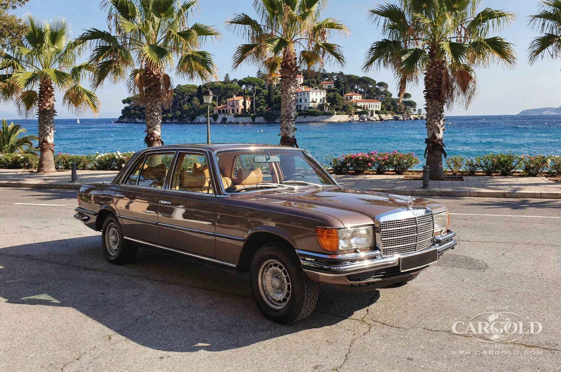 Mercedes-Benz 450 SEL 6.9
