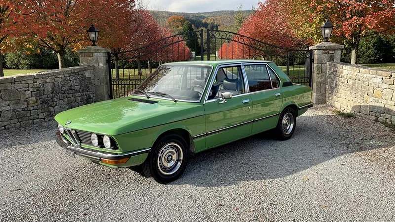 BMW 518 1